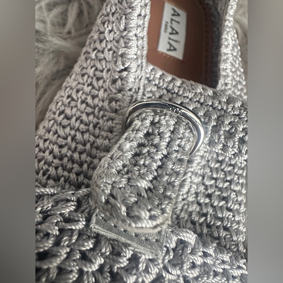 Alaïa crochet ballet flat with a Mary-Jane strap in silver size 37 - US 7 - Picture 9 of 10